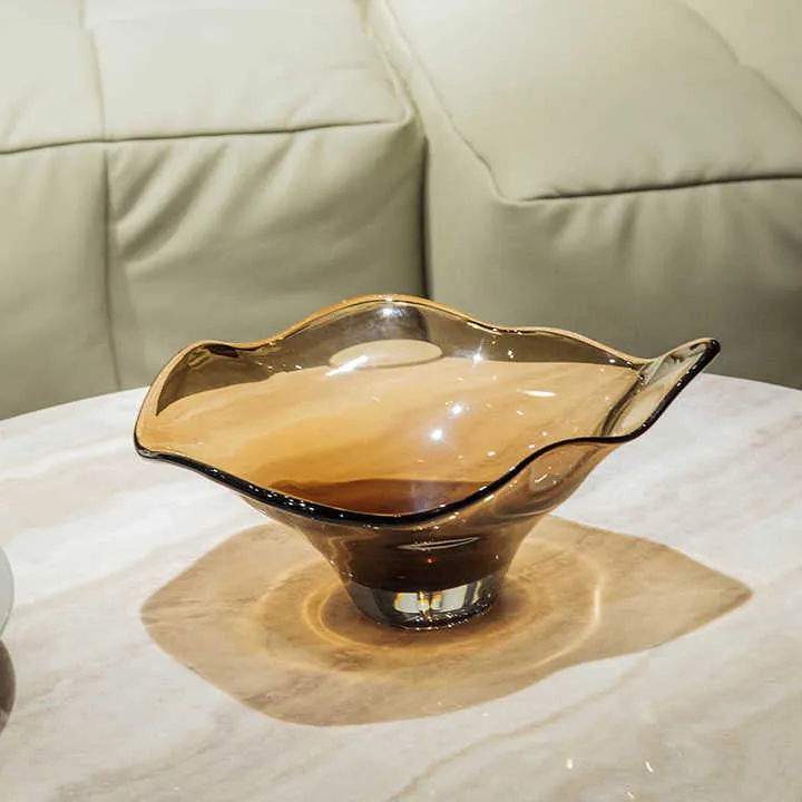 صينية فواكه زجاجية مصنوعة يدويًا من الشوكولاتةhandmade glass fruit tray with chocolate