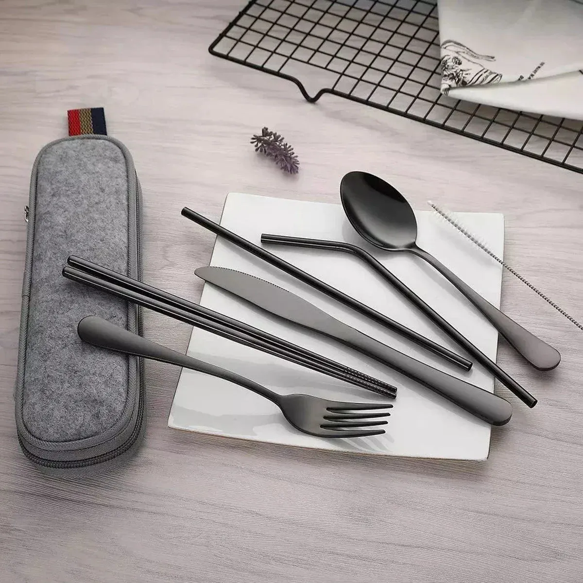 8 Piece Portable Cutlery Set For Outdoor Picnics Travel And Students