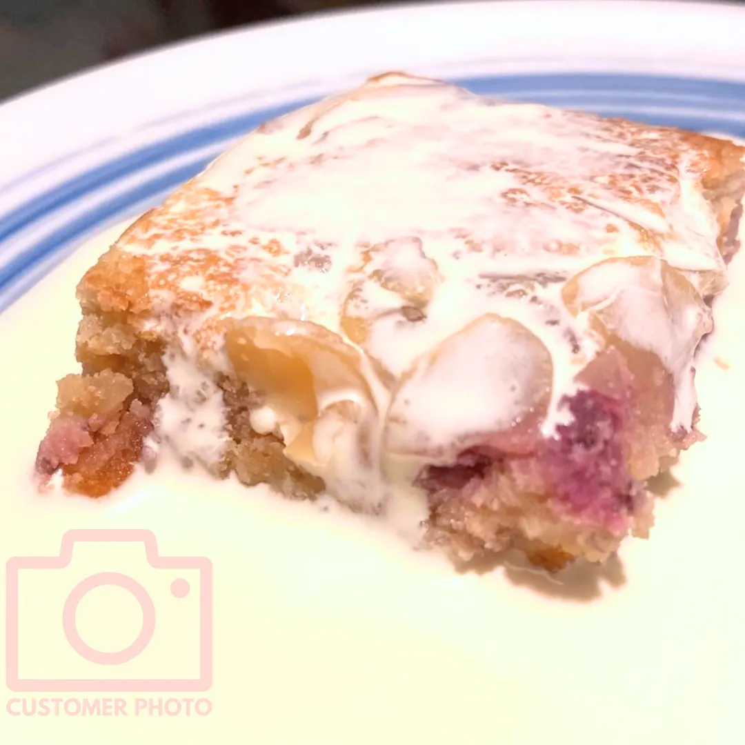 Raspberry Bakewell Blondie Box of 8