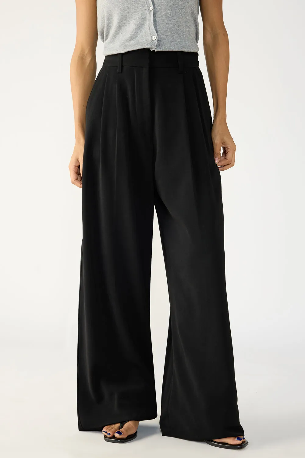Still Black Adjustable Korean Pants